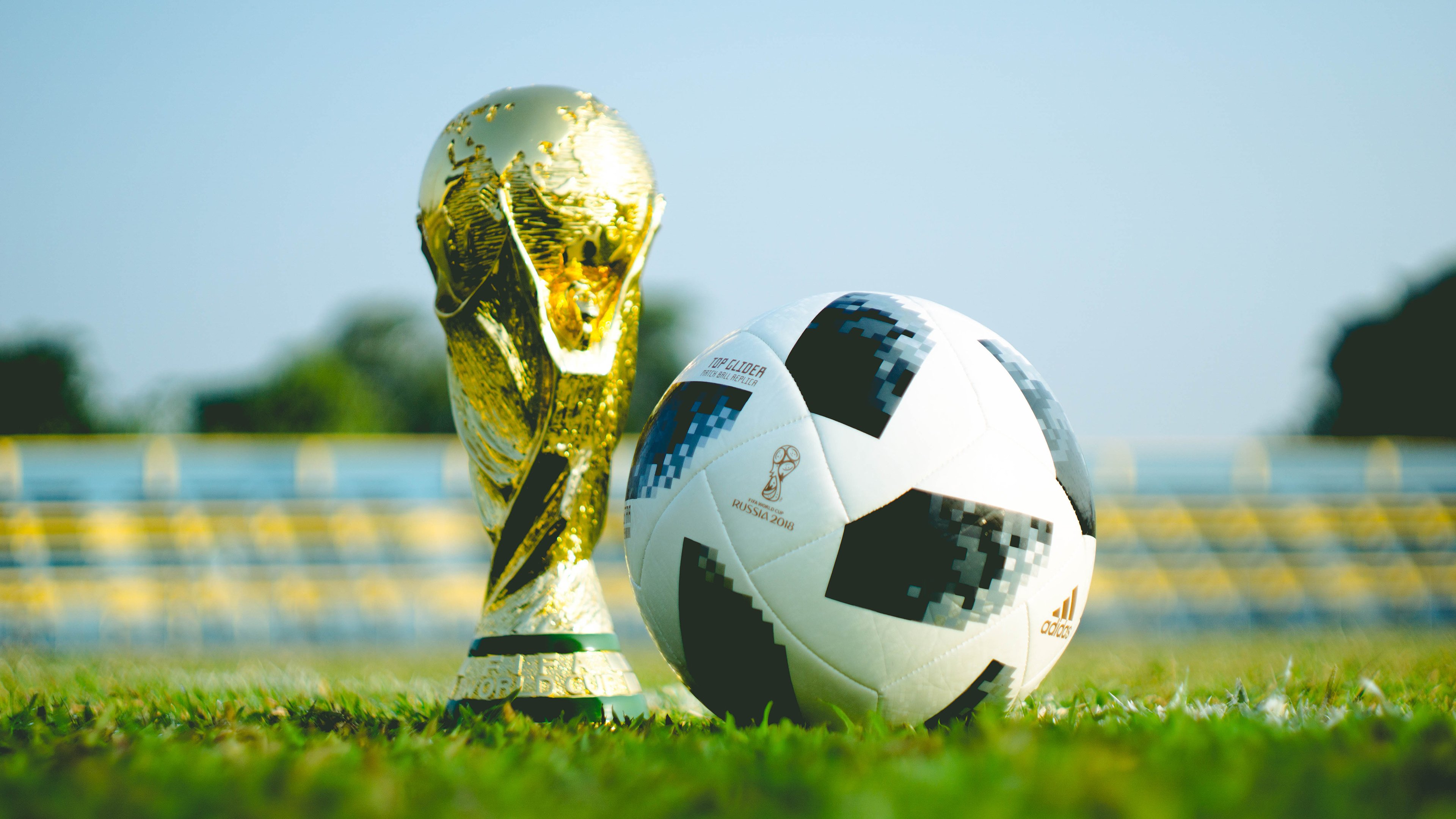 开云世界杯2026-斗兽场独白，当公牛的犄角刺穿北境，布克以唯一为名加冕